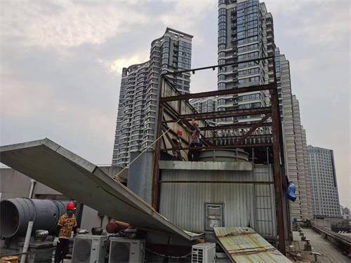 玻璃鋼冷卻塔底盤(pán)漏水主要原因?(玻璃鋼冷卻塔漏水怎么維修)
