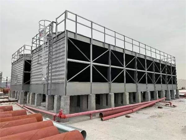 冷卻塔專用電機(jī)維修的注意事項(xiàng)